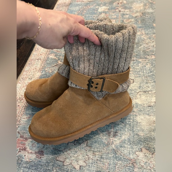 NWOT UGG Cambridge sweater boot - Picture 3 of 6